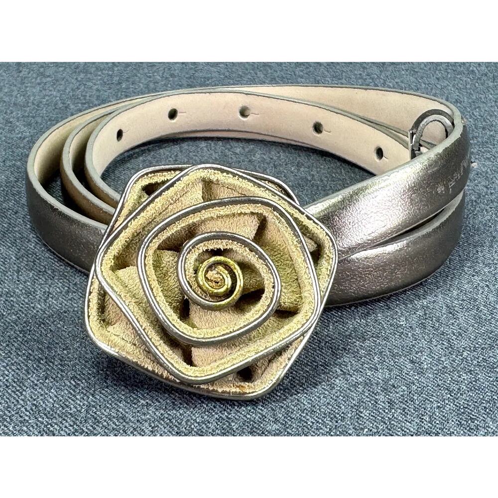 Vintage Talbots Muted Silver Metallic Leather Flower Buckle Belt- Size Large
